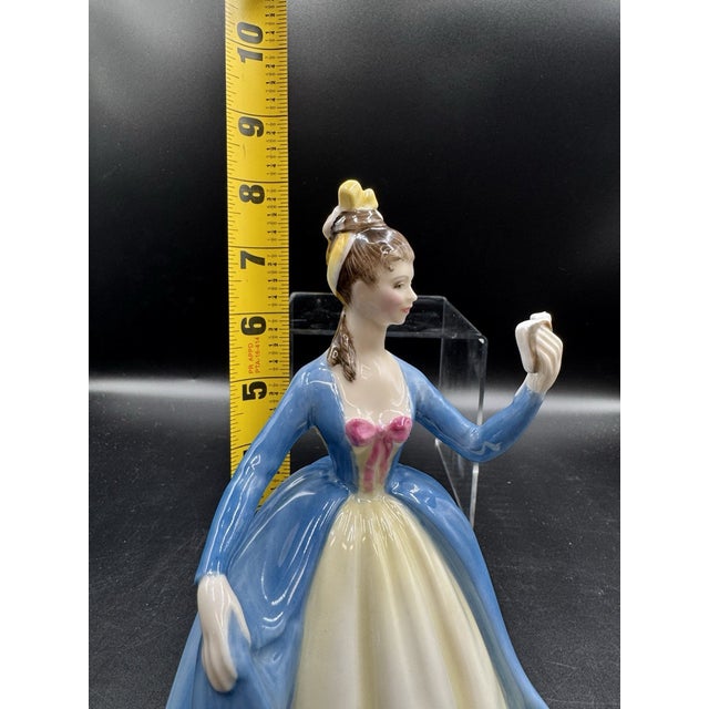 1990s Vintage MCM Royal Doulton “Leading Lady” Hn2269 Bone China Figurine For Sale - Image 5 of 5