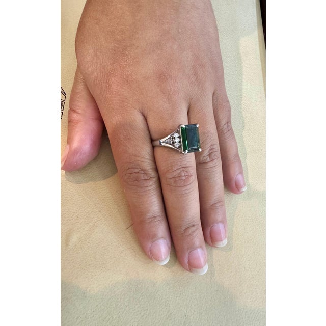 5.2 Carat Green Tourmaline & .15 Carat Diamond Cocktail Ring 14 Karat White Gold For Sale - Image 11 of 18