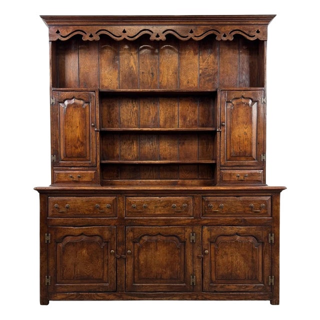 Antique English Traditional Oak Dresser, 1900s For Sale