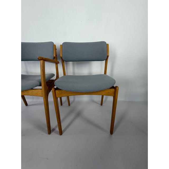 Vintage Danish Oak Chairs by Erik Buch for Oddense Maskinsnedkeri, 1960s, Set of 5 For Sale - Image 6 of 11
