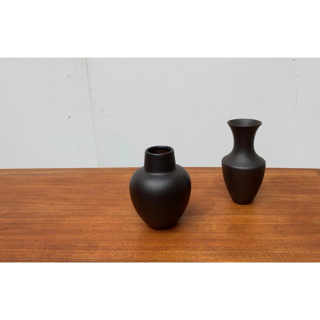 Brown Vintage German Wormser Terra-Sigillata Pottery Vase, Set of 2 For Sale - Image 8 of 18