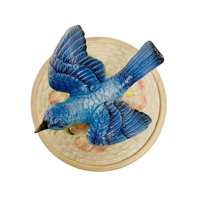 Vintage 1990s Fitz and Floyd Bluebird Dogwood Basket Weave Ceramic Lidded Dish For Sale In Atlanta - Image 6 of 8