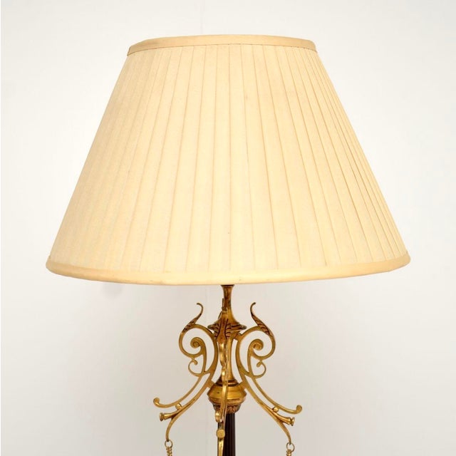 Antique French Gilt Metal Table Lamp, 1900s For Sale - Image 3 of 10