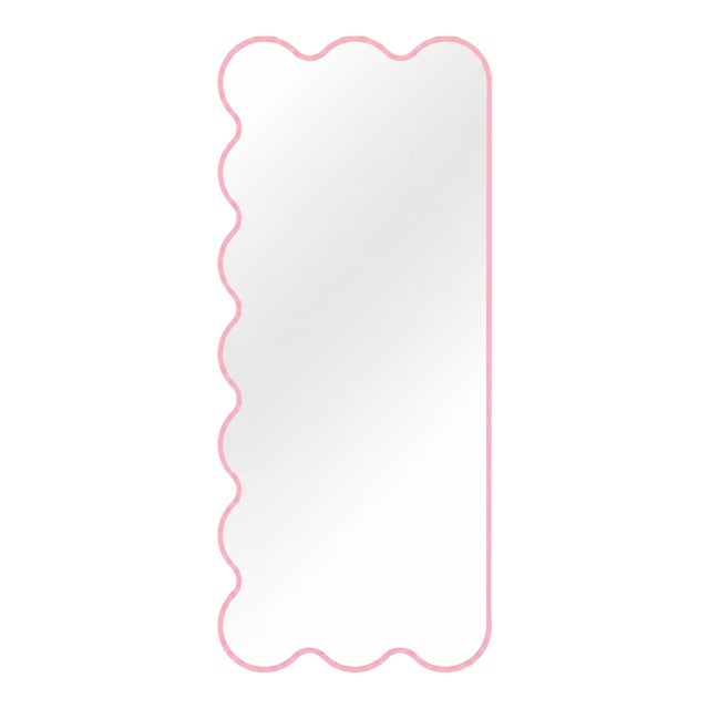 Hvyli Q11 - Full Length Sculptural Wavy Pink Mirror by Oitoproducts For Sale