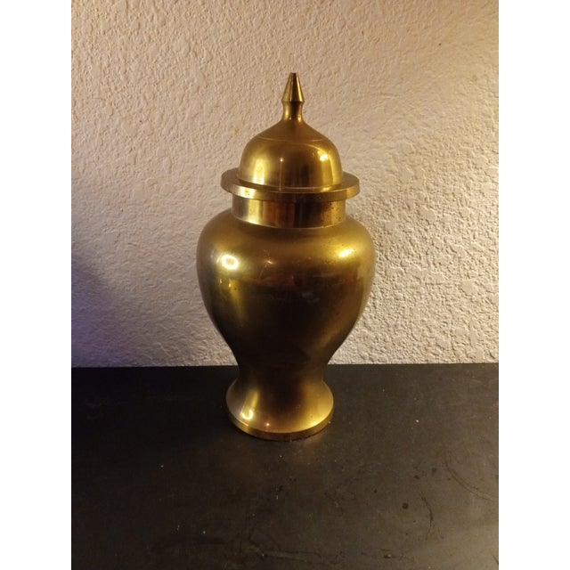 1980s Brass Lidded Urn Vase For Sale In Dallas - Image 6 of 6