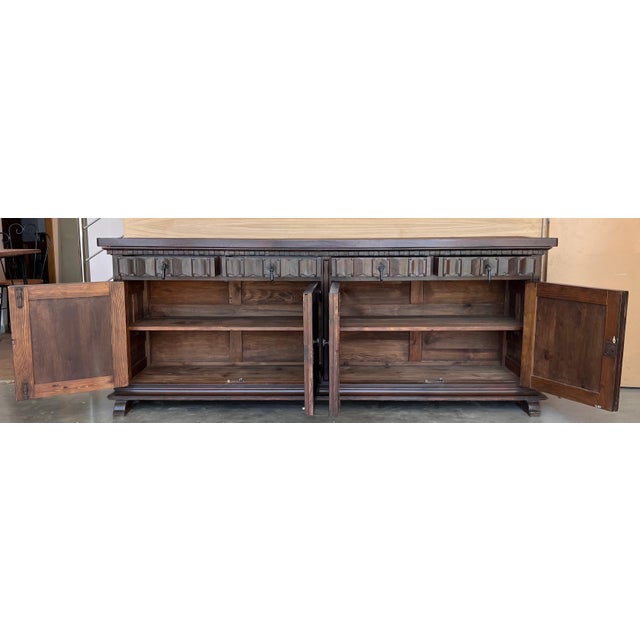Large 20th Century Catalan Spanish Baroque Carved Walnut Tuscan Credenza or Buff For Sale In Miami - Image 6 of 18