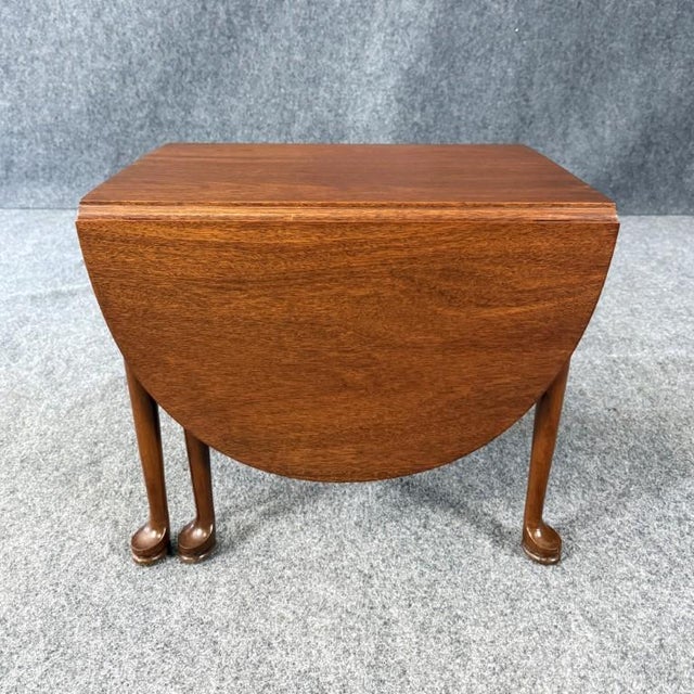 Late 20th Century Norris Reproduction Diminutive Solid Mahogany Gate Leg Table For Sale - Image 4 of 17