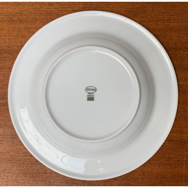 German Postmodern Flying Objects Series Soup Plates by David Palterer and Sieger Design for Arzberg, 1990s, Set of 7 For Sale - Image 9 of 16