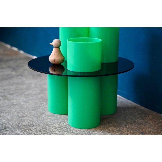 Pedestal Table in Green Acrylic Glass, 1980s For Sale - Image 3 of 11