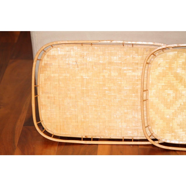 Set of 3 Vintage Boho Woven Rattan and Bamboo Tiki Trays For Sale - Image 4 of 7