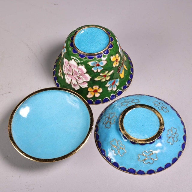 Vintage Cloisonne Enamel Lidded Tea Bowls Gaiwan Sets - Pair For Sale - Image 4 of 8