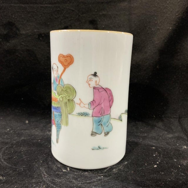 Chinese Vintage Chinese Famille Rose Porcelain Brush Pot With Figural and Mythical Beast Motif For Sale - Image 3 of 5