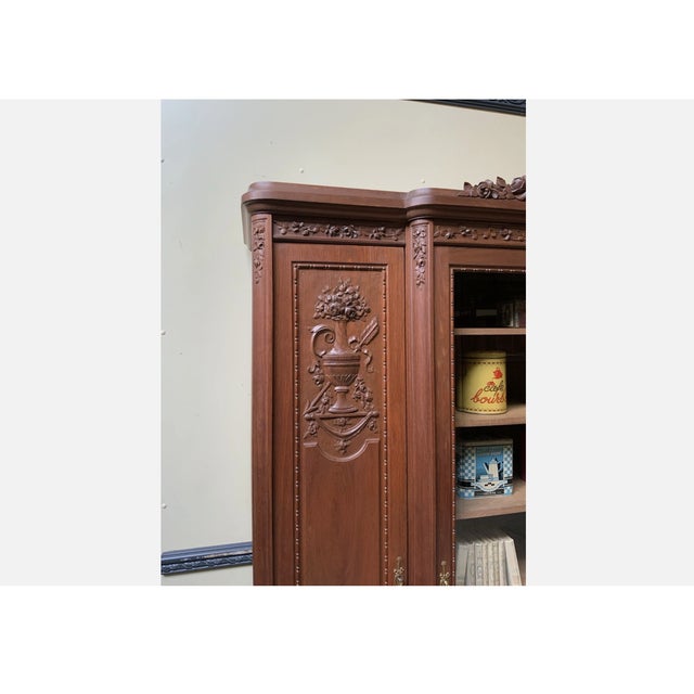 Early 20th Century Antique Art Nouveau Display Cabinet, 1900 For Sale - Image 5 of 13