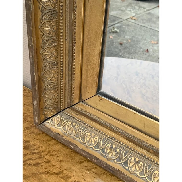 Antique Victorian Carved Gilt Wood Wall Mirror, Late 19th Century For Sale In South Bend - Image 6 of 11