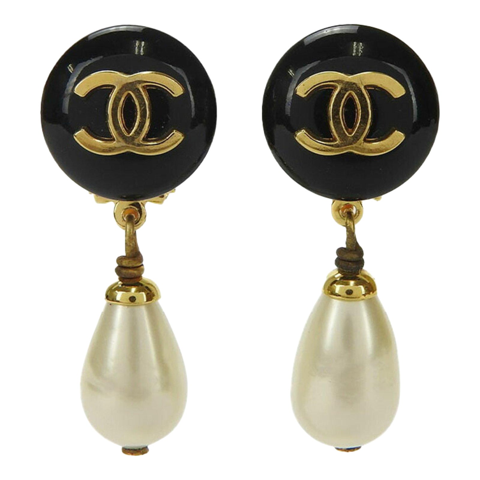 CHANEL COCO Mark dot design Earring Binaural Accessories Black gold