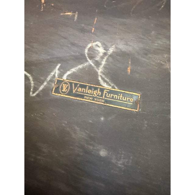 Wood Vanleigh Ny Mahogany End Table Oval Floral Marquetry Inlay & Cabriole Legs For Sale - Image 7 of 10