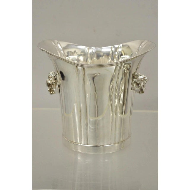 Early 20th Century Early 20th Century English Victorian Royal Castle Silver Plated Ice Bowl & Champagne Chiller Bucket For Sale - Image 5 of 12