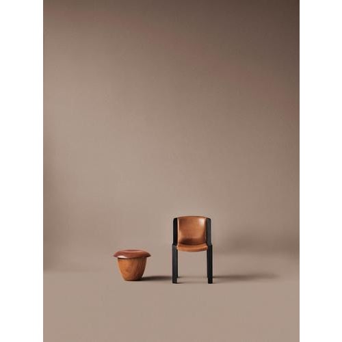 Wood 300 Chairs in Wood and Sørensen Leather by Joe Colombo for Karakter, Set of 4 For Sale - Image 7 of 17