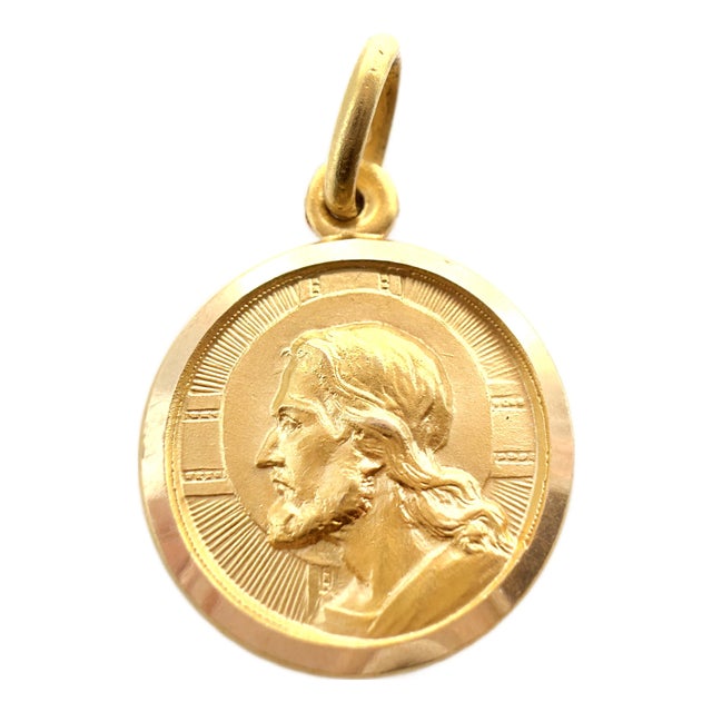 Vintage 1960s Italian 18k “Dio Ti Protegga” (May God Protect You) Medallion, Pendant For Sale