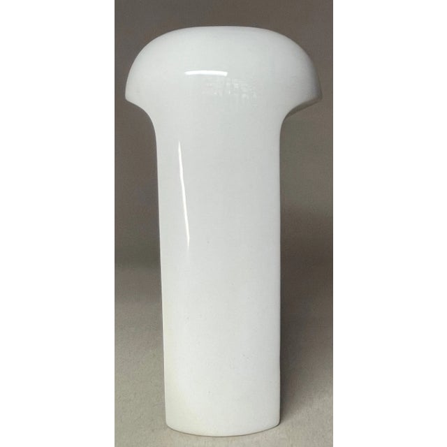 Furstenberg White 70s Op Art Deco Style Vase For Sale - Image 4 of 5