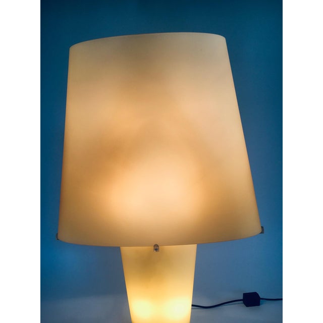Yellow Postmodern Glass Table Lamp attributed to Daniela Puppa for Fontana Arte, 1980s For Sale - Image 8 of 18