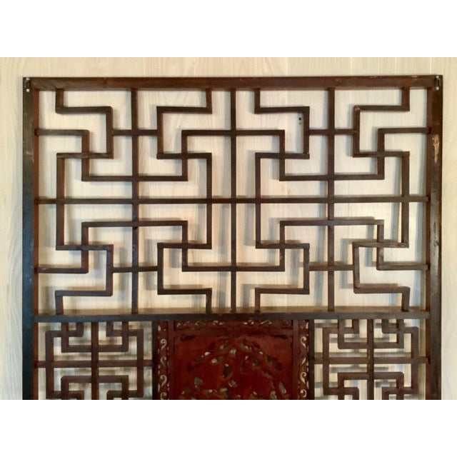 Large Chinese Red & Black Lacquered Latticed Wall Screen For Sale In New York - Image 6 of 11