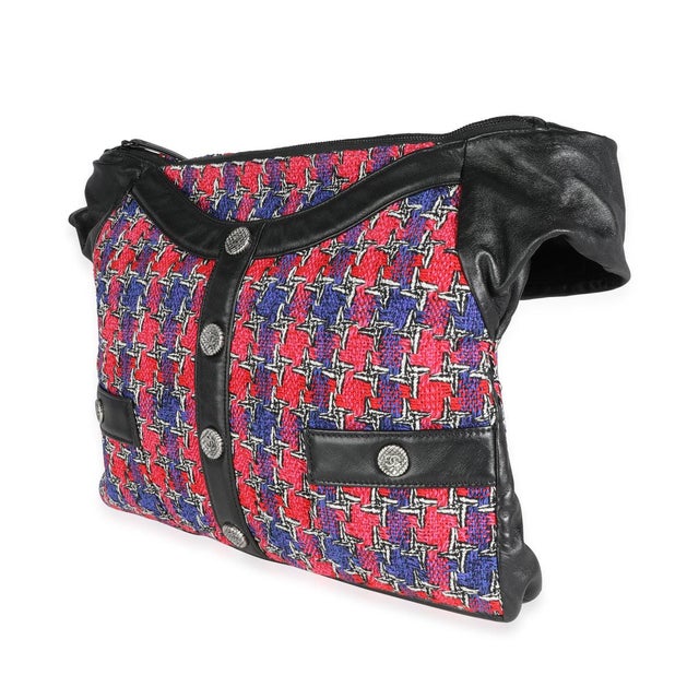 Item #: 115387 Interior Material: Fabric MSRP: 5,400 Features Interior: Zip pocket. Keychain Dimensions: 13.5 x 10.75 x 2...