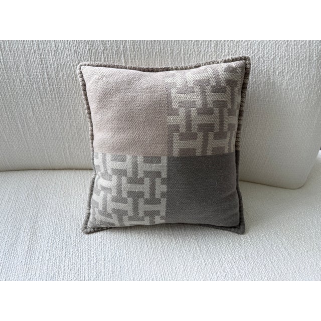 2010s Hermès Avalon III Pillow Set For Sale - Image 5 of 5