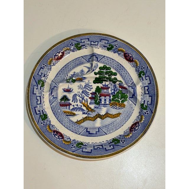 Victorian Antique English Staffordshire Plates - Davenport Blue Willow Pagoda Pattern - Set of 5 For Sale - Image 3 of 11