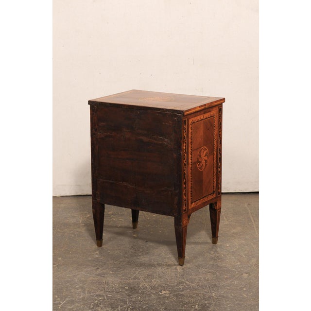 Early 19th Century Italian Comodino w/Foliate Motif Marquetry For Sale - Image 10 of 12