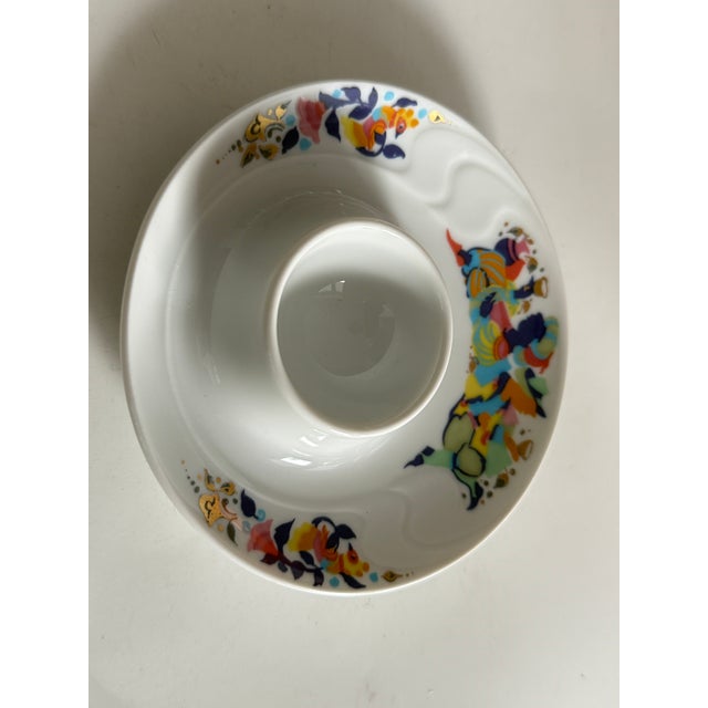 Abduction from the Seraglio Form Asimmetria Egg Cup with Tray by Bjørn Wiinblad for Rosenthal Studio Line Germany, 1980s, Set of 6 For Sale - Image 8 of 9