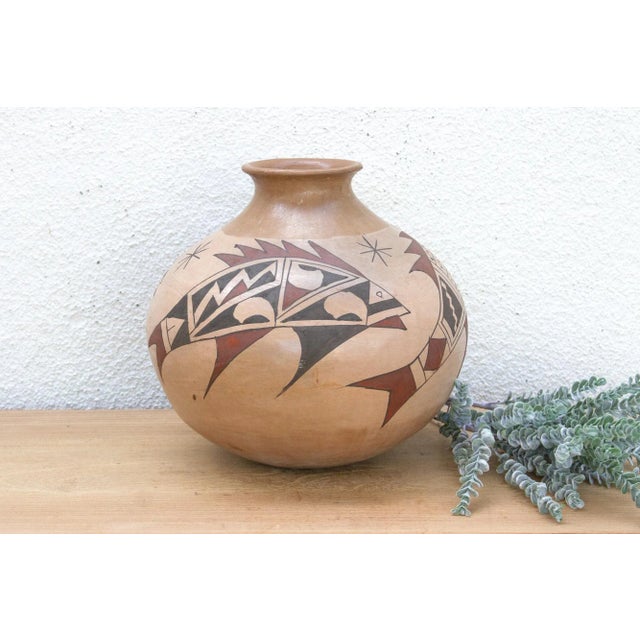 The Water Spirit Mata Ortiz Large Vessel For Sale - Image 10 of 10