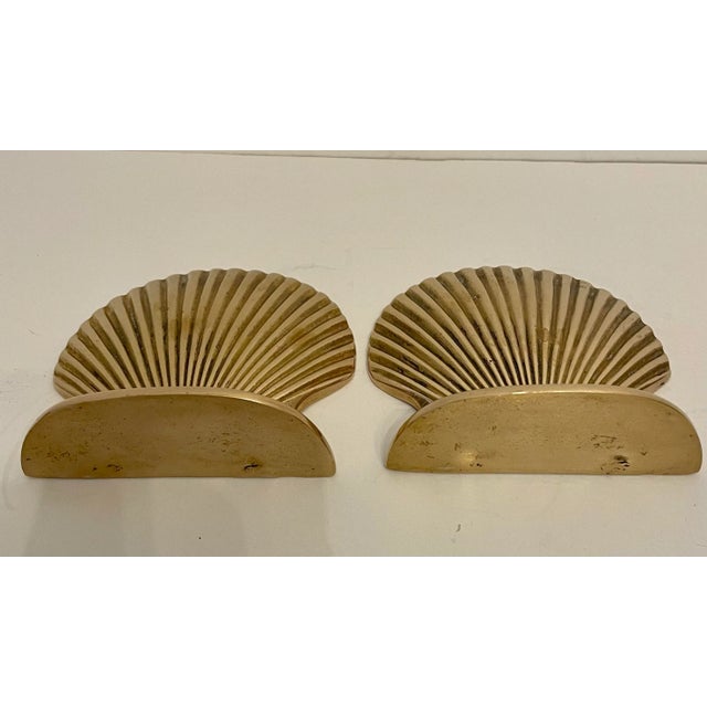 Hollywood Regency Vintage Brass Clam Shell Seashell Bookends For Sale - Image 3 of 8