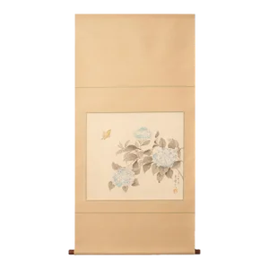 Post-1940 Showa Era Japanese Silk Scroll Painting "Butterfly and Hydrangea Flowers"