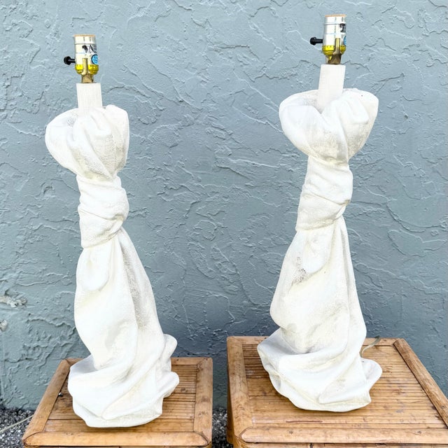 Mid 20th Century Hollywood Regency John Dickinson-Style Draped and Knotted Plaster Table Lamps - A Pair For Sale In West Palm - Image 6 of 8