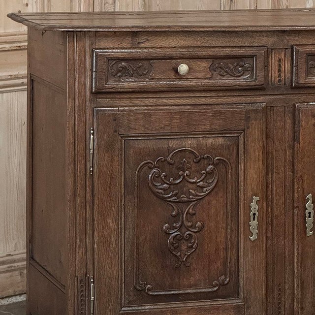 Mid 18th Century 18th Century Liégeois Country French Oak Buffet For Sale - Image 5 of 18