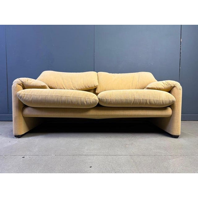 1970s Maralunga Sofa by Vico Magistretti for Cassina, 1970 For Sale - Image 5 of 12