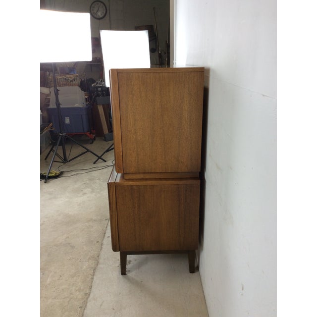 1960s Mid Century Modern Highboy Dresser With Diamond Fronts by United Furniture For Sale - Image 5 of 15