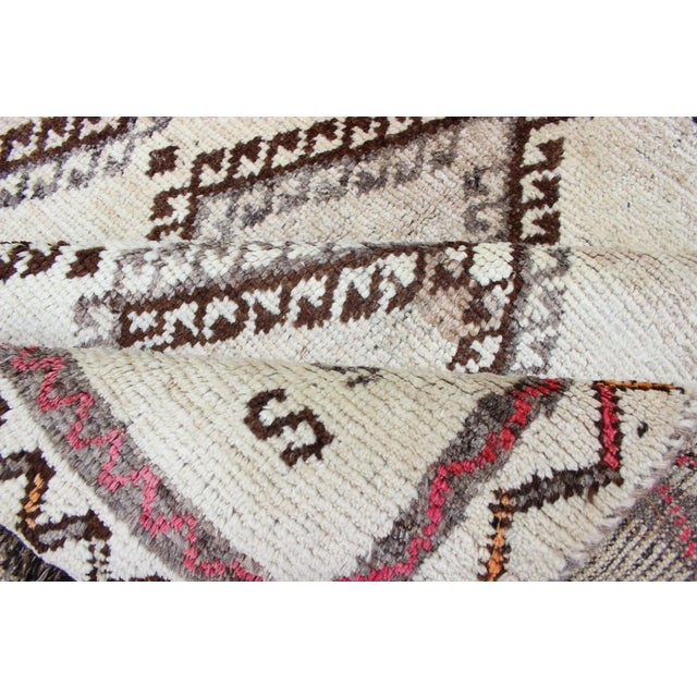 Vintage Persian Gabbeh Rug With Diamond Lattice and Tribal Design 5'1 X 8'3 For Sale - Image 11 of 12
