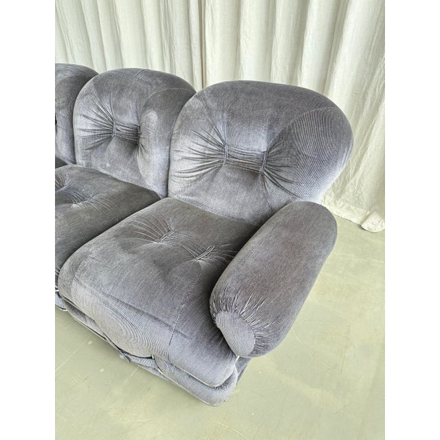 Metal Space Age Velvet and Chrome 3-Seater Sofa attributed to Adriano Piazzesi, Italy, 1960s For Sale - Image 7 of 18