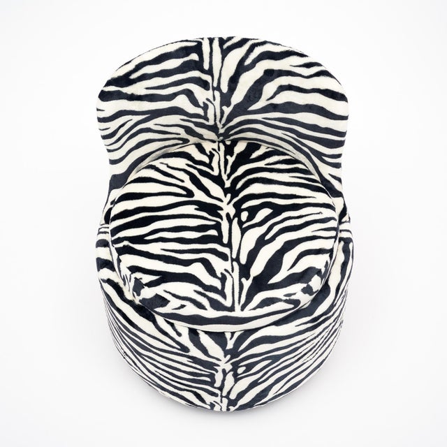 Mid-Century Modern French Modern Vanity Chair For Sale - Image 3 of 9