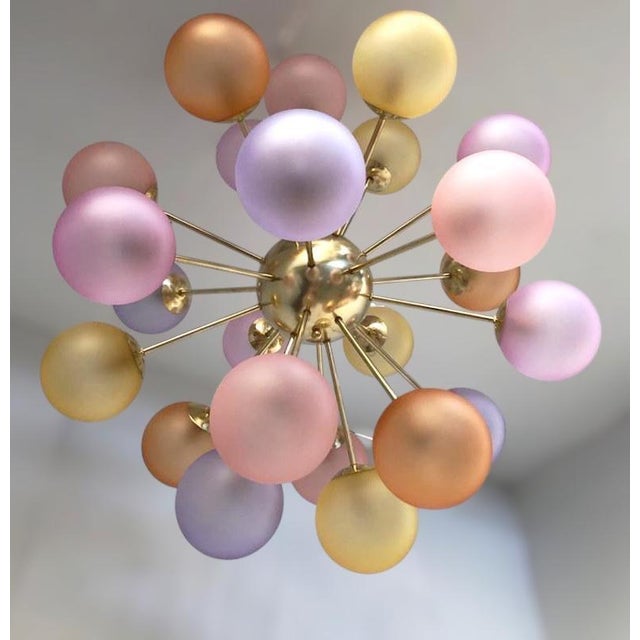 21st Century Nova Multicolor Murano Sputnik Chandelier by Fabio LTD For Sale - Image 6 of 10