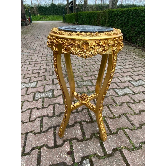 1980 French Louis XVI Gold Beech Black Marble Side Tables-Pair For Sale - Image 4 of 18
