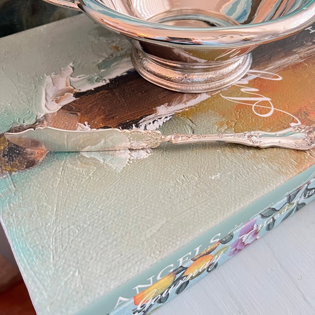 Antique Victorian Quadruple Silverplate Butter Cooler With Cow Finial and Butter Knife by Meriden Brittania Co. For Sale - Image 14 of 17