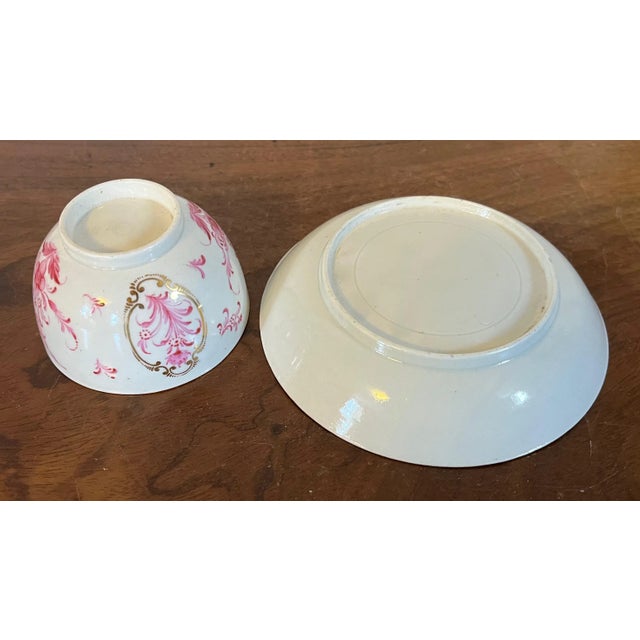 18th Century Antique 18th Century German Porcelain Puce Tea Cup Bowl & Saucer For Sale - Image 5 of 7