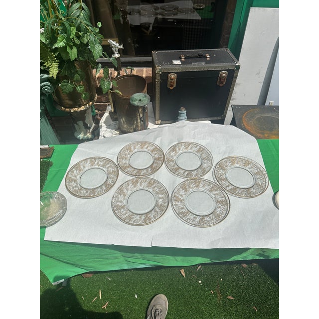Transparent 1970s Fostoria Glass Yellow Versailles Collection of Plates With Gold Accents- Set of 6 For Sale - Image 8 of 8