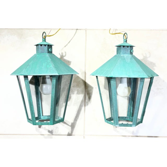 1970s Hand-Crafted Vintage Solid Brass Hexagonal Hanging Lanterns, Usa For Sale - Image 5 of 16
