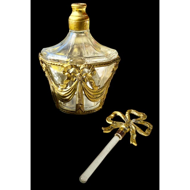 Gold Vintage 1950’s Ormolu and Glass Perfume Bottle For Sale - Image 8 of 16