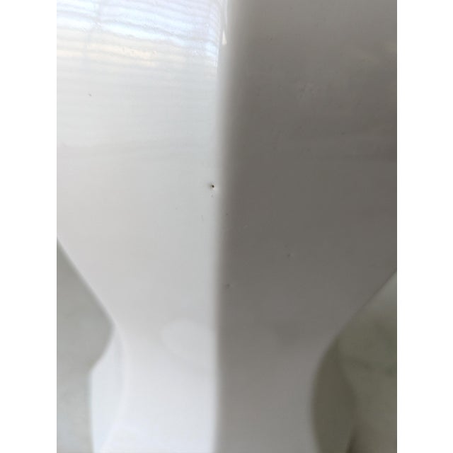 White Vintage White Ceramic Ginger Jar Lamps, a Pair For Sale - Image 8 of 8