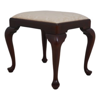 Henkel Harris Mahogany Queen Anne Style Footstool Ottoman For Sale